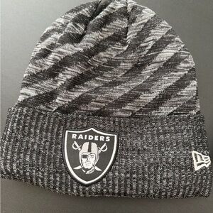 RAIDERS GRAY BEANIE ONE SIZE - New ERA